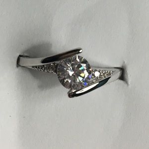 925 Sterling Silver Stuck in between …